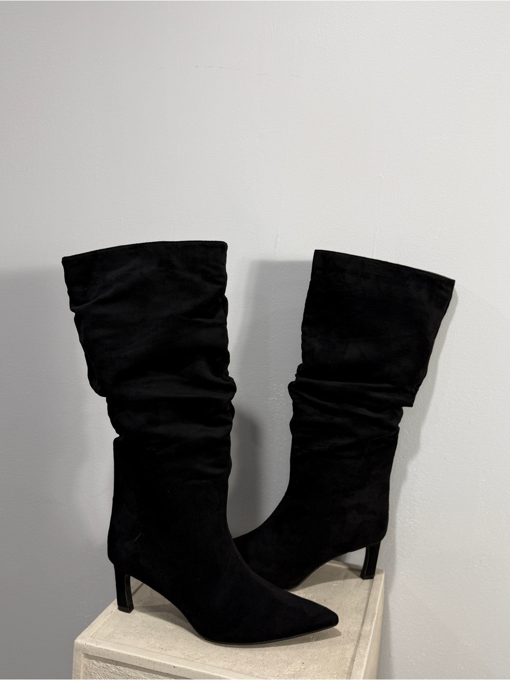 Time and Tru Black Faux Suede Slouch Kitten Heel Boots Size 7.5 NWT